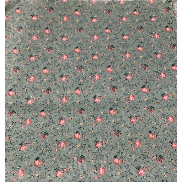 Vintage Concord Fabrics Green Floral Cotton Quilting Fabric 18" x 22" Designed T - Picture 1 of 3